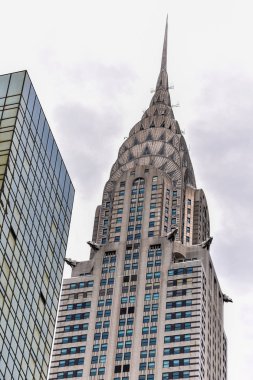 New York, ABD, 2 Eylül 2017: New York'taki Chrysler binasının dış detayları. 1931 yılında inşa edilmiş ve Empire State Binası önce dünyanın en yüksek binası oldu