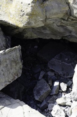 Sahilde deniz taşları.