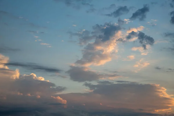 Dramatyczne Niebo Chmurami Ciemne Niebo Chmur Cumulus — Zdjęcie stockowe