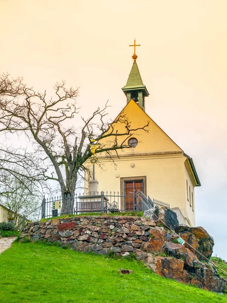 Capilla de Santa Clara en Troja Vineyards, Praga, República Checa — Foto de Stock