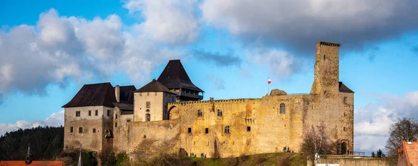 Lipnice nad Sázavou. Gotickém stylu středověkého hradu, Česká republika — Stock fotografie