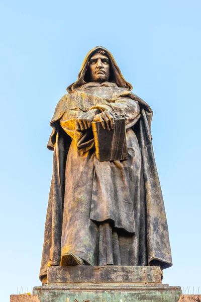 Campo de Fiori'deki Giordano Bruno Heykeli, Roma, İtalya — Stok fotoğraf