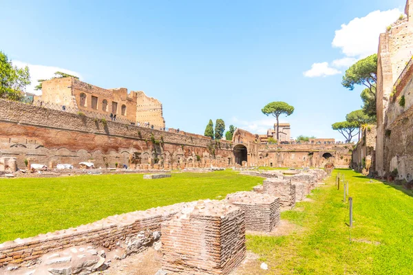 Nádor stadion-Hippodrome a Domitianus. Palatinus-hegy régészeti lelőhely, Róma, Olaszország — Stock Fotó