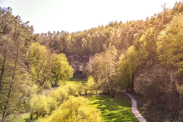 Песчаные скалы в долине Плаканек, Чески-рай, Чехия — стоковое фото