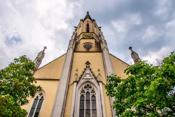 聖マリアの仮定教会,ドイツ語:シュタットファルキルシュ・マリア・ヒメルファルト,メルク,オーストリア — ストック写真