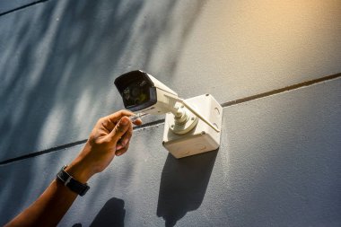 Bir Cctv kızılötesi kamera teknolojisi 4.0 insanların güvenlik alanı bakmak için.