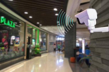 Bir Cctv kızılötesi kamera teknolojisi 4.0 insanların güvenlik alanı bakmak için 