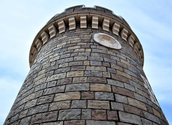 Low Angle Shot Imposing Stone Tower Used Defensive Structure Castle — Stock Photo, Image