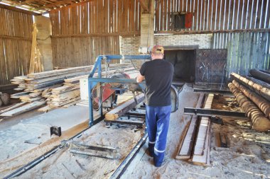 kereste fabrikası bir günlük testere