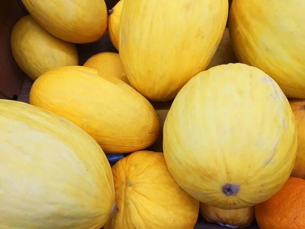 Tumpukan Besar Melon Segar — Stok Foto