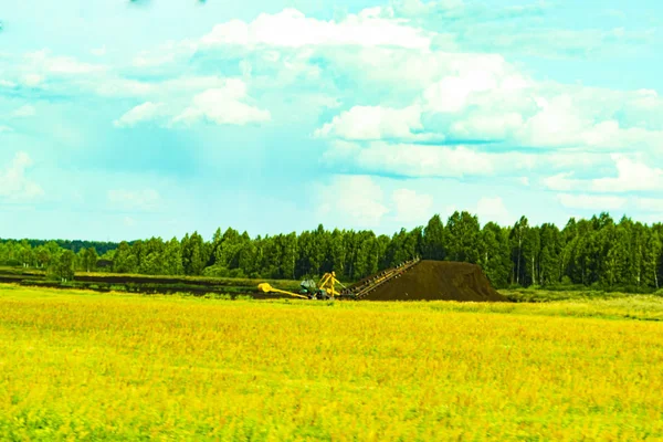 Turba Minera Los Campos Belarus 2019 Desenfoque Fondo — Foto de Stock