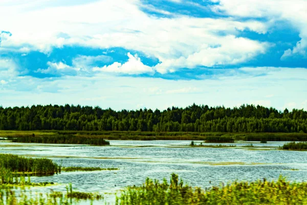 Limpo Azul Cana Lago Paisagem — Fotografia de Stock