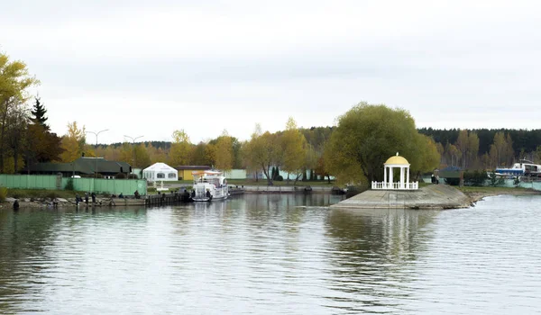 Chasovnya Sur Lac Dans Région Minsk Biélorussie Octobre 2019 — Photo