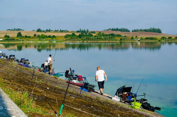 Pesca Sportiva Con Alimentatore Bielorussia Sul Fiume Volma Agosto 2020 — Foto Stock