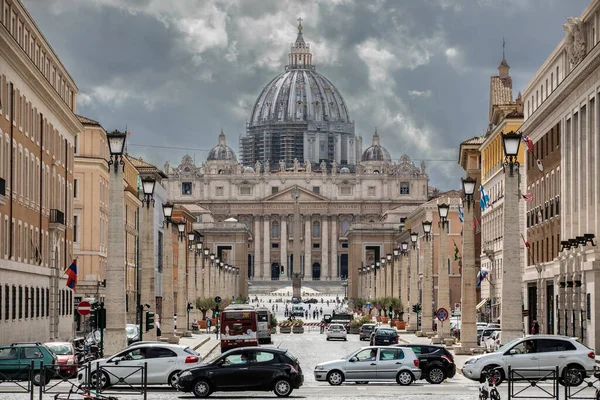 Rom Italien Juni 2020 Sankt Peterskupolen Vatikanstaten Roms Historiska Centrum — Stockfoto
