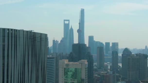 Shanghai City. Urban Lujiazui Skyline på Sunny Day. Kina. Flygvy — Stockvideo