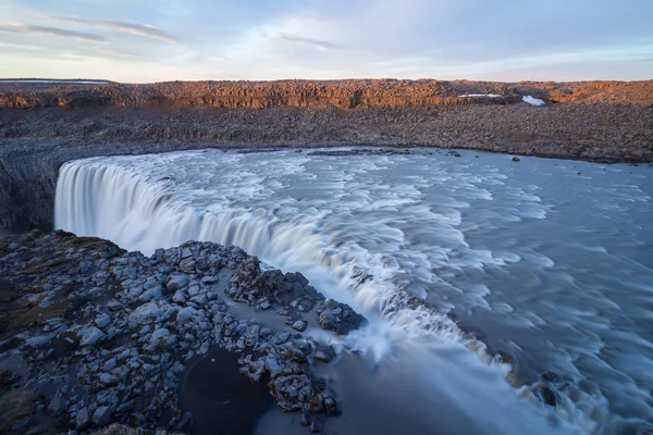 Водоспад Деттіфосс в Ісландії — стокове фото