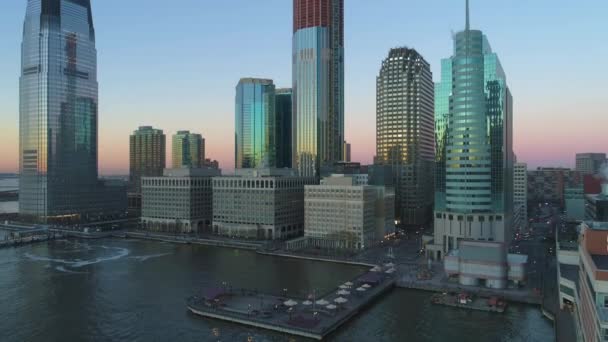 De skyline van Jersey City in de ochtend. Wissel plaats. New Jersey. Luchtfoto — Stockvideo