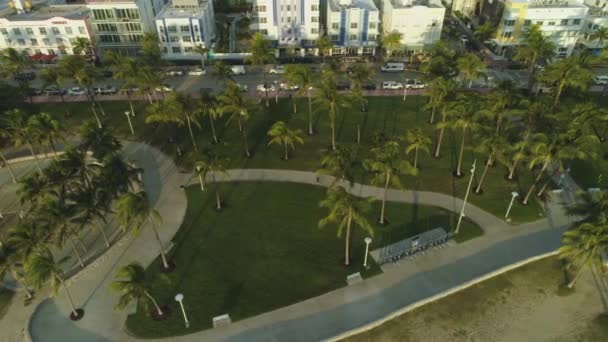 Lummus Park a oceánský pohon. Jižní pláž Miami. Letecký pohled — Stock video