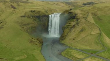 Skogafoss Şelalesi. İzlanda. Havadan Görünüm