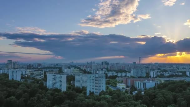 Moskova City, Sunset 'te. Bulutlu Gökyüzü. Rusya — Stok video