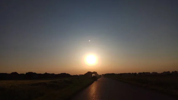 Schöner Blick Auf Den Sonnenuntergang — Stockfoto