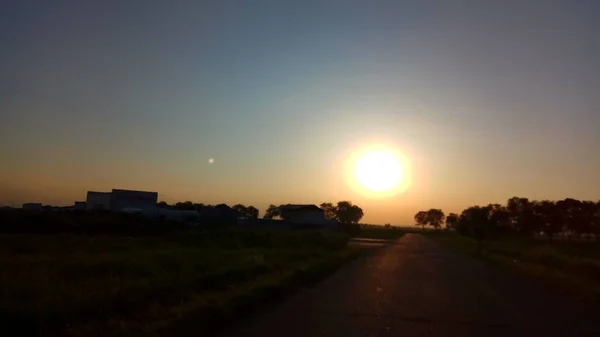 Schöner Blick Auf Den Sonnenuntergang — Stockfoto