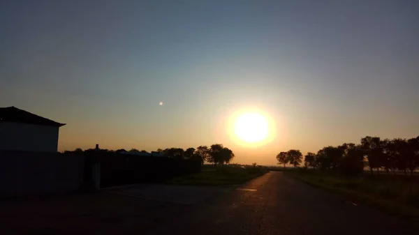 Schöner Blick Auf Den Sonnenuntergang — Stockfoto