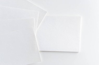 Mockup Beyaz Kağıt arka plan, kartvizit yığını