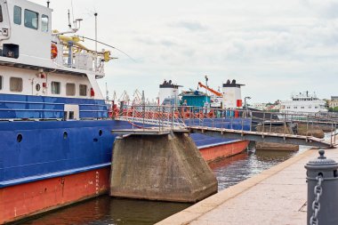 Limanda kargo gemisinin kapatılması