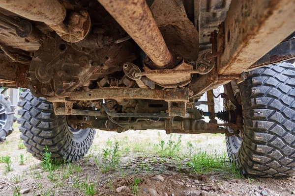 Onderaanzicht Van Auto Suv Close — Stockfoto