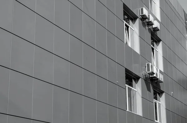 Metal Exterior Tapume Edifício Parede Edifício Corporativo Com Janelas Condicionado — Fotografia de Stock