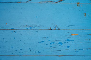 Bir çift güzel mavi tahta birbirine