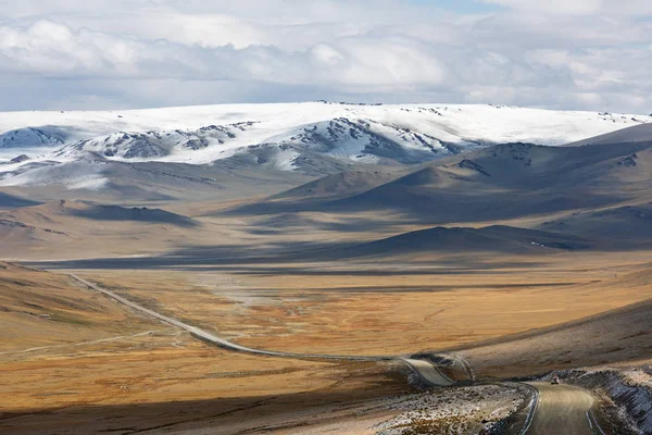 Viaje por carretera por Mongolia — Foto de Stock