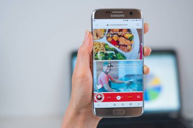 Pandaexpress web sitesi cep telefonuaçıldı 