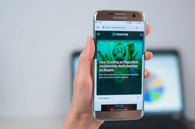 Fandom web sitesi cep açıldı 