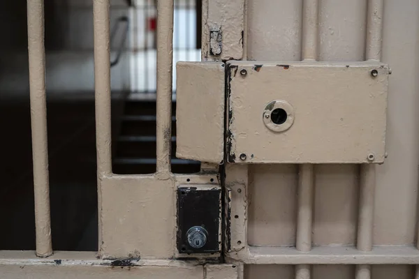Big lock on the door in prison — Stock Photo, Image