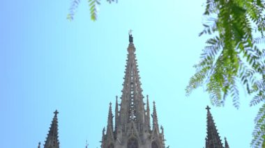 Kutsal haç ve Aziz eulalia Barcelona katedral