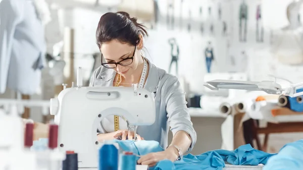 Female Fashion Designer Seamstress Dressmaker Working Sewing Machine Her Sunny — Stock Photo, Image