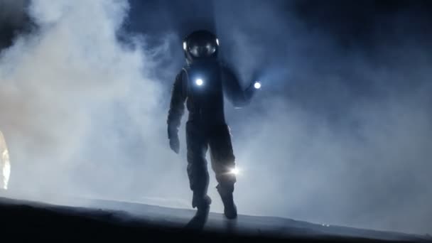 Courageous Astronaut Space Suit Holds Flashlight Explores Mysterious Alien Planet — Stock Video