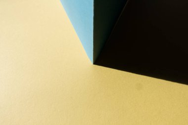 Renkli kart kağıdı