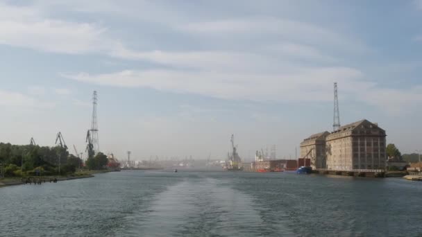 Uitzicht Zee Scheepvaarthaven Gdansk Stad Polen Europa Zomerdag — Stockvideo