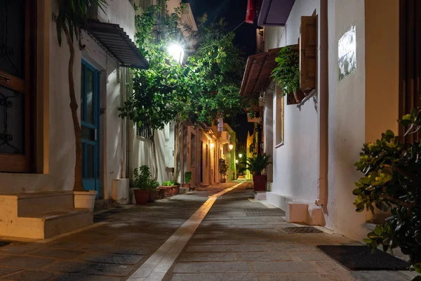 Éjszakai Keskeny Street Rethymno Régi Város Kréta Görögország Stock Kép