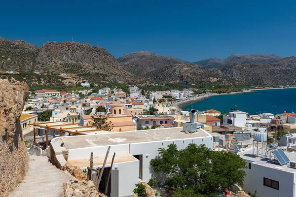 Havadan görünümü binalar Palaiochora şehrin üzerinde bulunan Crete ada, Yunanistan.