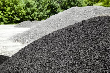 Asfalt çimentosunun yol kaldırım ve otoyol inşaat büyük kazık.