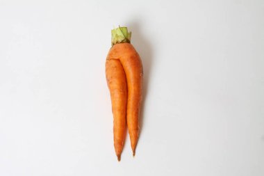 Trendy Çirkin Sebze Havuç Beyaz On İzole.