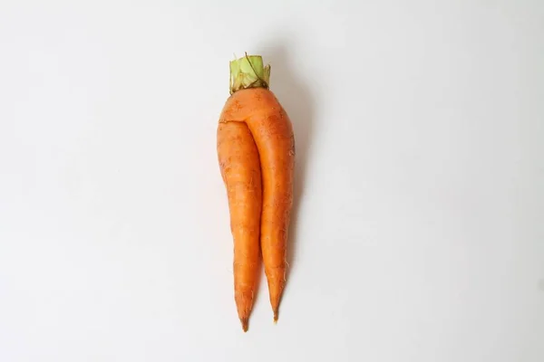 Trendy Çirkin Sebze Havuç Beyaz On İzole.