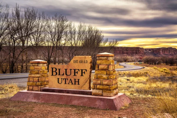 Welcome sign to Bluff in Utah — Stock Photo, Image