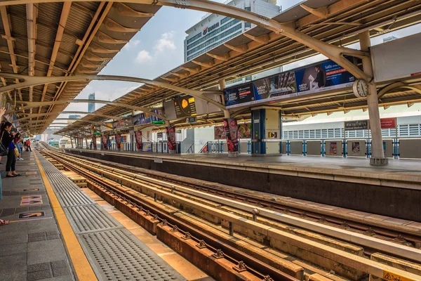 National Stadium Skytrain Station in Bangkok — Stock Photo, Image