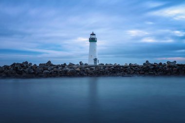 Monterey Bay Santa Cruz limanından Walton deniz feneri